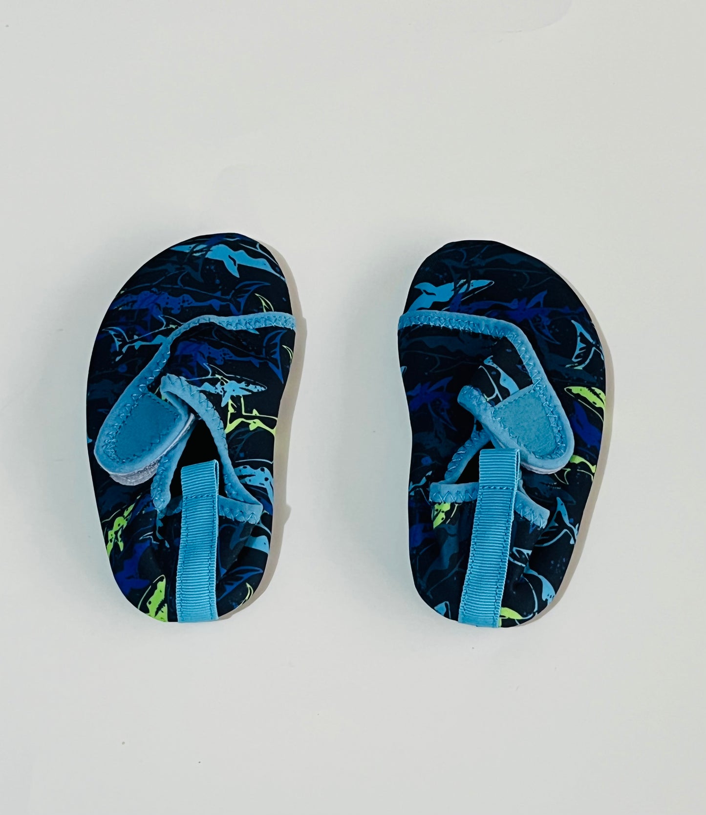 Nice Boy/Girl Toddler 8-8.5 Water Shoes